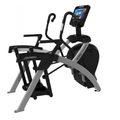 Life Fitness Integrity Series Total Body Arc Trainer SE3 HD Console