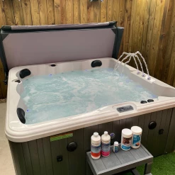 Orca Leisure HallBoro 2 Hot Tub - FREE INSTALLATION