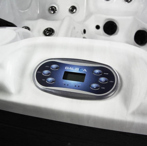 Orca Leisure Swan Boro 2 - 6 Person Hot Tub - FREE INSTALLATION