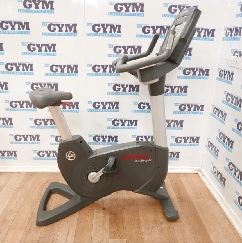 Exercise Bikes Refurbished Life Fitness 95C Elevation Series Inspire Upright Bike