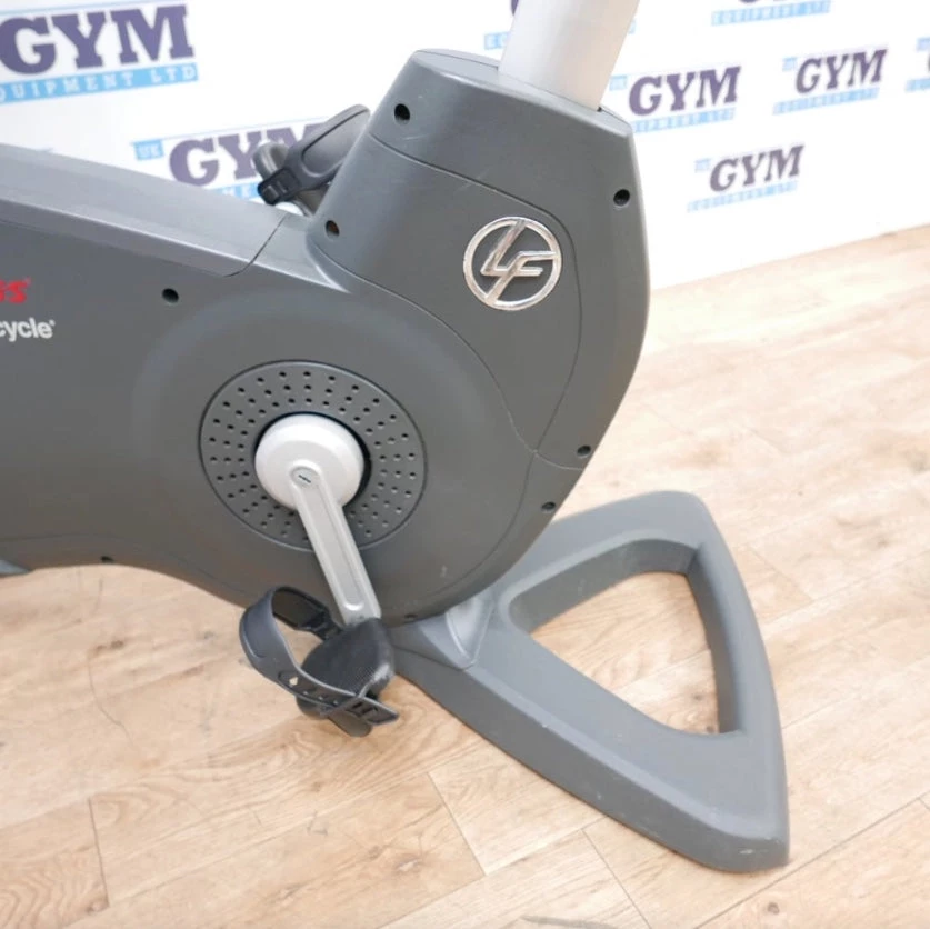 Exercise Bikes Refurbished Life Fitness 95C Elevation Series Inspire Upright Bike