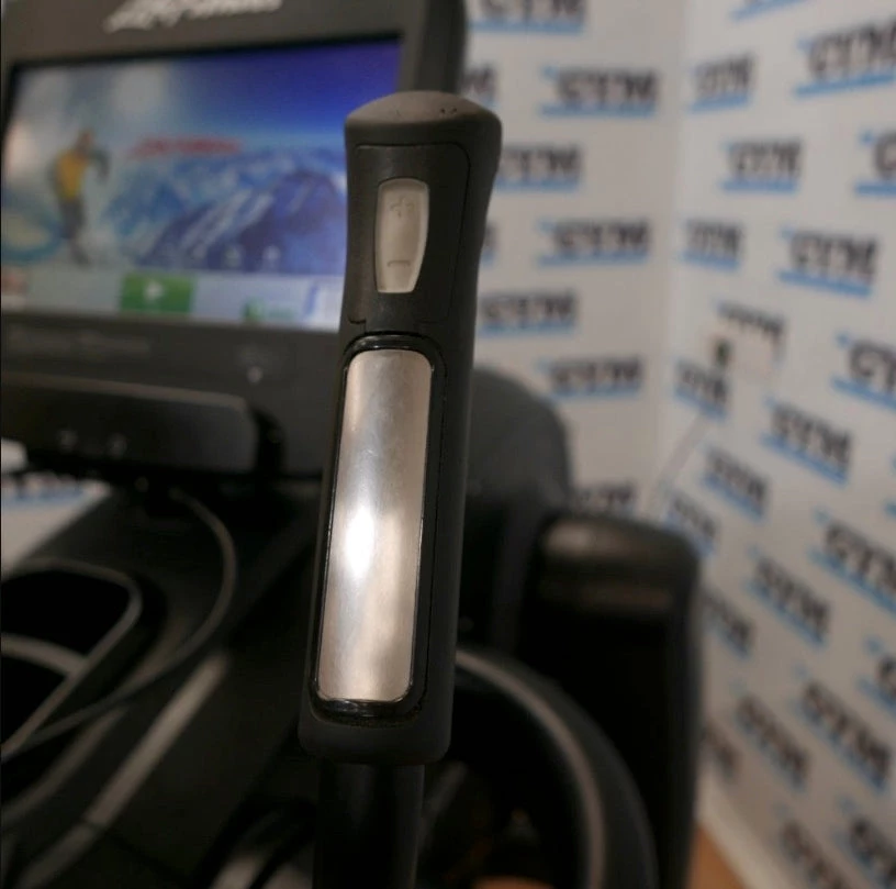 Cardio Refurbished Life Fitness Elevation Series Discover SE FlexStrider