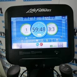 Refurbished Life Fitness 95X Elevation Series Discover SE Cross Trainer Cardio