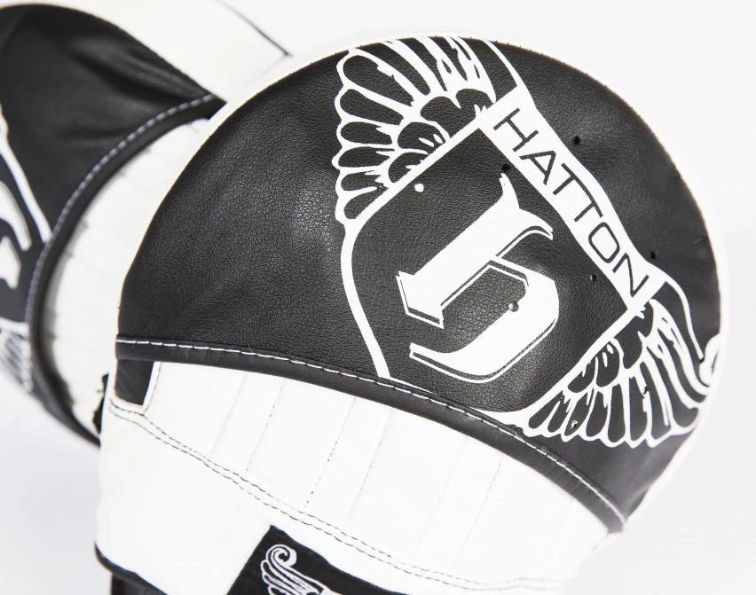 Hatton Boxing Hatton Curved Hook And Jab Pads (pair)