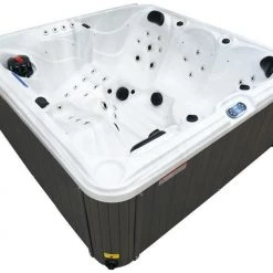 Orca Leisure HallBoro 2 Hot Tub - FREE INSTALLATION